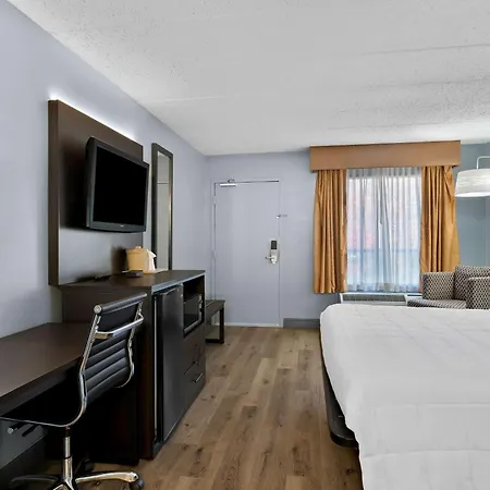 Brandywine Valley Inn Surestay Plus By Best Western Wilmington Exterior photo
