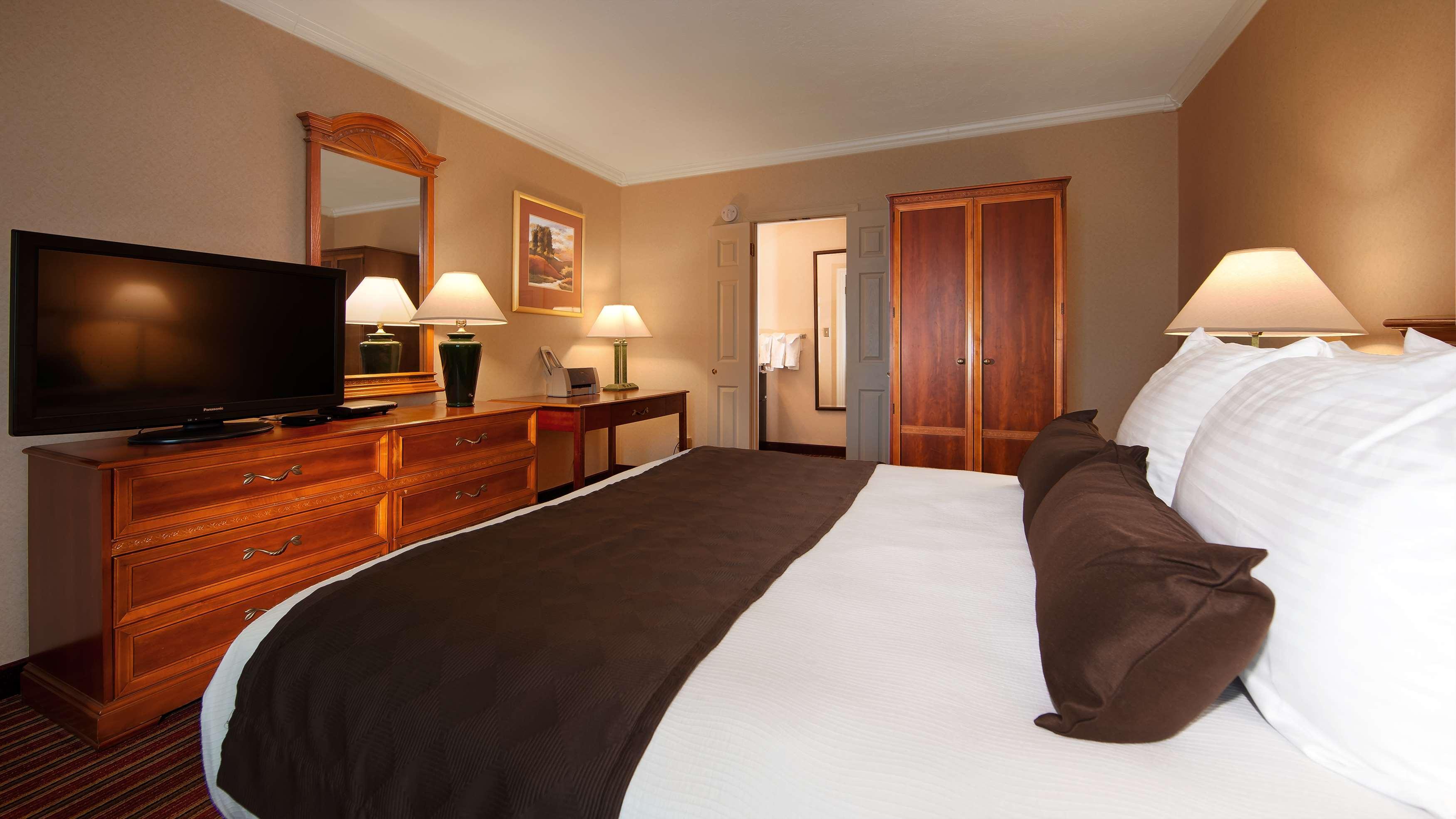 Hotel Brandywine Valley Surestay By Western
